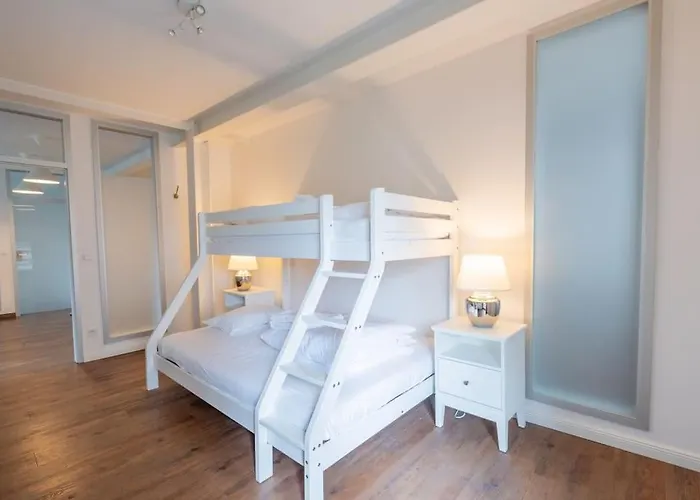 Apartament Goldhafen Premium Am Elbkanal